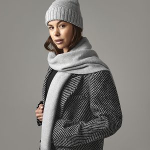 Knitted scarf and beanie gift set