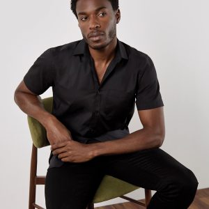 Poplin shirt short-sleeved (tailored fit)