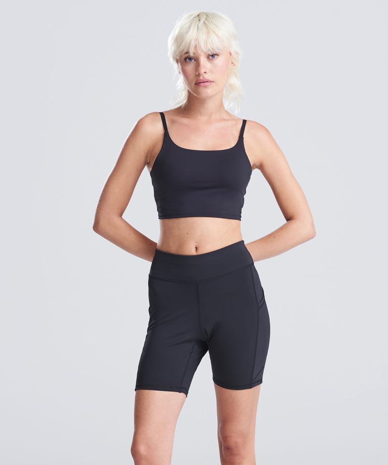 Women’s recycled tech shorts